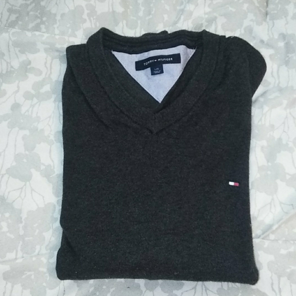 Men's V Neck Long Sleeve